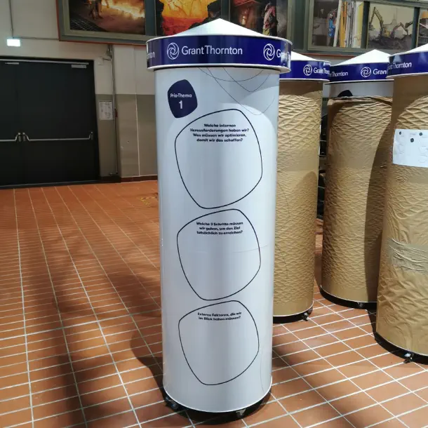 Litfaßsäule Standard 620 x 200 cm